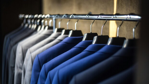 Discover Blackberrys Fashionable Apparels For Work And Weddings