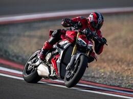 2025 Ducati Streetfighter V4 & V4 S Revealed 2025 Ducati Streetfighter V4 & V4 S Revealed