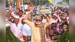 विजयानंतरच्या रॅलीतील छगन भुजबळांची 'ती' पोझ चर्चेत