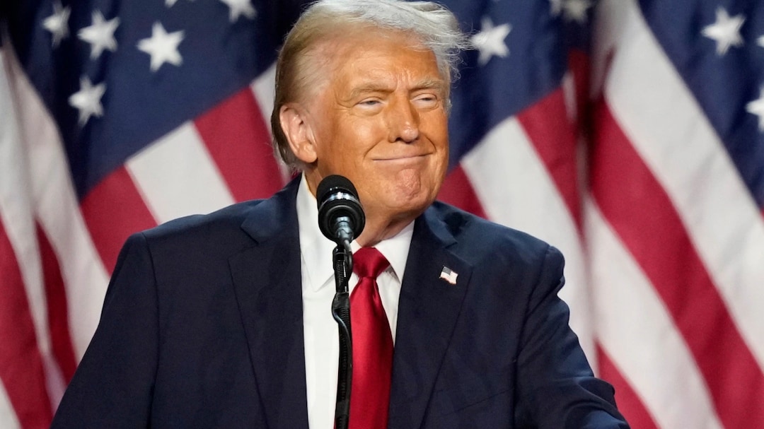 Trump Tracker: Robotic Dogs Patrol Trump Estate After New Assassination Plot Emerges