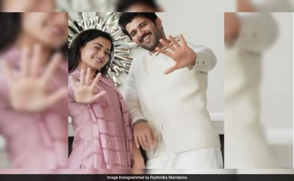 After Vijay Deverakonda's "Dated Co-Star" Comment, Rashmika Mandanna Reveals The Man She Wants To Marry: "Everyone Knows About It"