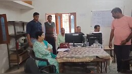 कटनी में लोकायुक्त ने मारी रेड, MPEB का जेई और कंप्यूटर ऑपरेटर रिश्वत लेते हुए गिरफ्तार