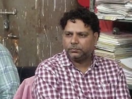 भरतपुर में ACB की बड़ी कार्रवाई, कलेक्ट्रेट में सहायक अधिकारी को 7 हजार रुपए रिश्वत लेते पकड़ा भरतपुर में ACB की बड़ी कार्रवाई, कलेक्ट्रेट में सहायक अधिकारी को 7 हजार रुपए रिश्वत लेते पकड़ा