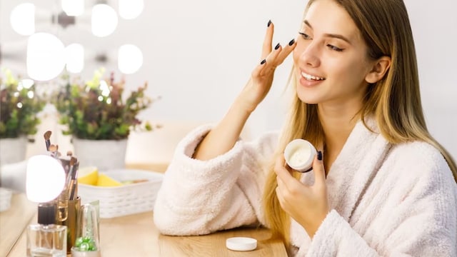 Skincare Tips: Using a thicker, oil-based moisturiser during winter helps seal in hydration