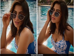 Sara Ali Khan Let Her "Soul And Spirit Fly" Rather Fashionably In A Blue And White Printed Swimsuit On The Beach At Sunset Sara Ali Khan Let Her "Soul And Spirit Fly" Rather Fashionably In A Blue And White Printed Swimsuit On The Beach At Sunset