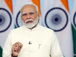 मोदी सरकार के 10 साल के कार्यकाल में मिडिल क्लास को बड़ी राहत, टैक्स का बोझ घटा