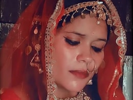 72 साल की जीनत अमान की डुप्लिकेट वायरल, चेहरा छोड़िए एक्सप्रेशन और अदाएं हूबहू सेम 72 साल की जीनत अमान की डुप्लिकेट वायरल, चेहरा छोड़िए एक्सप्रेशन और अदाएं हूबहू सेम