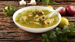 7 Protein-Packed Chicken Soups That Help You Lose Weight