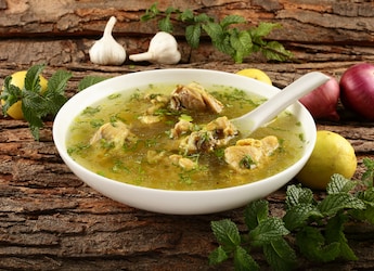 7 Protein-Packed Chicken Soups That Help You Lose Weight 7 Protein-Packed Chicken Soups That Help You Lose Weight