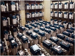 यूपी उपचुनाव : कटेहरी सीट पर सांसद की पत्नी बनेंगी विधायक या खिलेगा कमल? यूपी उपचुनाव : कटेहरी सीट पर सांसद की पत्नी बनेंगी विधायक या खिलेगा कमल?