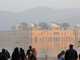 Rajasthan Weather: शीतलहर से एक बार फिर सर्दी के तेवर हुए तीखे, माउंट आबू से भी ज्यादा ठंडा रहा फतेहपुर Rajasthan Weather: शीतलहर से एक बार फिर सर्दी के तेवर हुए तीखे, माउंट आबू से भी ज्यादा ठंडा रहा फतेहपुर