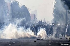 Pakistan Police's Latest Charges Against Imran Khan Pakistan Police's Latest Charges Against Imran Khan