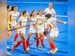 महिला एशियाई चैम्पियंस ट्रॉफी: भारत ने रिकॉर्ड तीसरी बार जीता खिताब, फाइनल में चीन को 1-0 से हराया महिला एशियाई चैम्पियंस ट्रॉफी: भारत ने रिकॉर्ड तीसरी बार जीता खिताब, फाइनल में चीन को 1-0 से हराया
