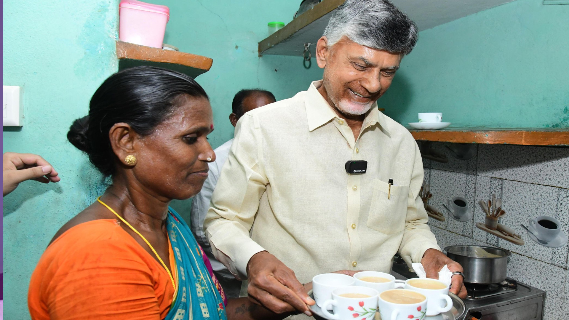 Chandrababu Naidu Makes Tea For Deepam 2.0 Beneficiary