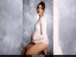 Sonnalli Seygall In A Long Sleeve White Bodysuit Set The Prettiest Maternity Style Goals Sonnalli Seygall In A Long Sleeve White Bodysuit Set The Prettiest Maternity Style Goals