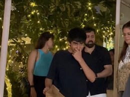 इमरान हाशमी के बेटे को देख लोग बोले कार्बन कॉपी, पर्सनैलिटी में पापा को टक्कर देता है जूनियर हाशमी इमरान हाशमी के बेटे को देख लोग बोले कार्बन कॉपी, पर्सनैलिटी में पापा को टक्कर देता है जूनियर हाशमी