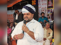 Rajasthan Politics: 'प्रेम से नहीं माने तो जूते मारकर काम करवाऊंगा' कांग्रेस के राष्ट्रीय सचिव धीरज गुर्जर का विवादित बयान Rajasthan Politics: 'प्रेम से नहीं माने तो जूते मारकर काम करवाऊंगा' कांग्रेस के राष्ट्रीय सचिव धीरज गुर्जर का विवादित बयान