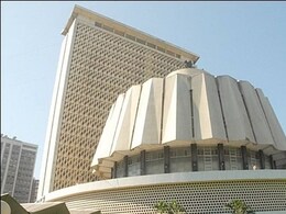 Mla Room Issue : आमदार निवासातील घरांवरुन आमदारांमध्ये जुंपली; अनेक मंत्र्यांकडून सत्तेचा गैरवापर