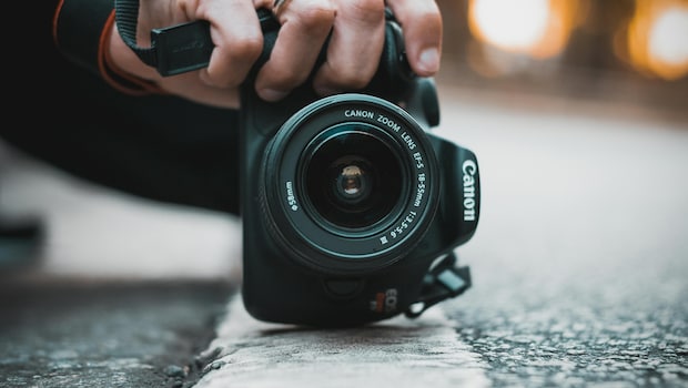 How To Capture Stunning Travel Photos With A DSLR