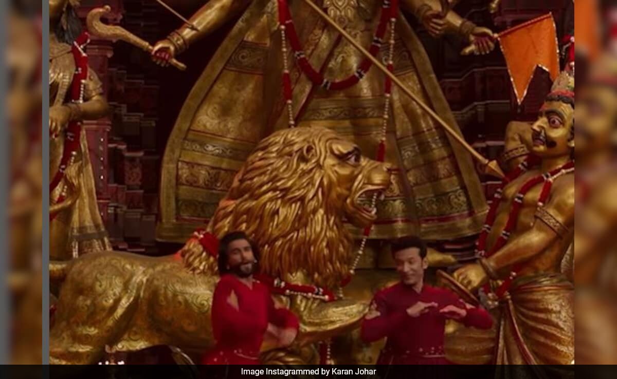 International Men's Day: Karan Johar Shares <i>Rocky Aur Rani Kii Prem Kahaani</i> Dance Video Featuring Ranveer Singh: "Don't Hold Back"