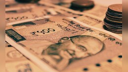 15 दिवसात 12 बेरोजगार तरुण झाले 100 कोटींचे मालक, मालेगावात पैशांचा पाऊस