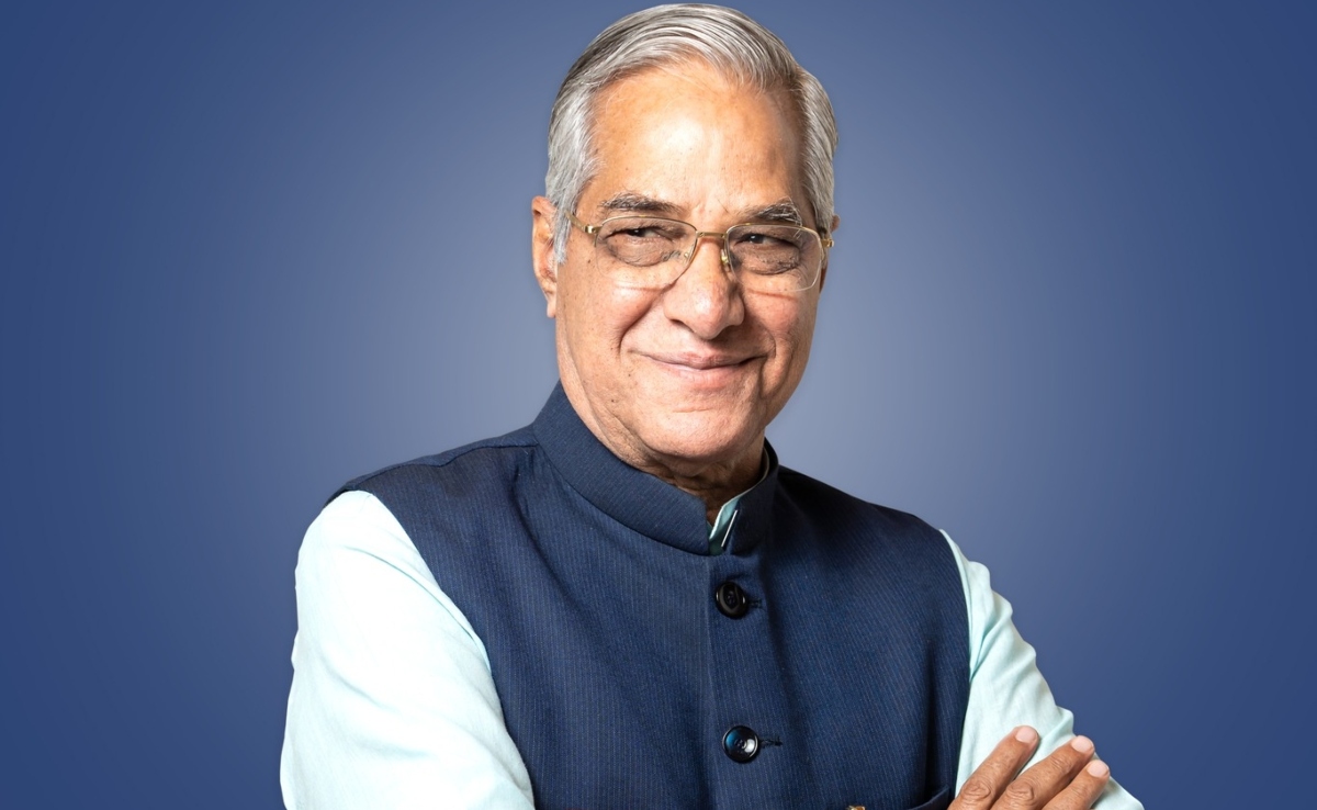 'लोकतंत्र को बचाने का मतलब...', बीजेपी सांसद लहर सिंह सिरोया ने कांग्रेस अध्यक्ष खरगे और उनके बेटे पर साधा निशाना