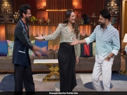 <i>The Great Indian Kapil Show</i>: Sonakshi Sinha Introduces <i>Saiyyan</i> Zaheer To The Host. Bonus - "<i>Bhola Bhala</i>" Shatrughan Sinha <i>The Great Indian Kapil Show</i>: Sonakshi Sinha Introduces <i>Saiyyan</i> Zaheer To The Host. Bonus - "<i>Bhola Bhala</i>" Shatrughan Sinha