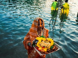 EXCLUSIVE: सांप सामने आया, लेकिन मां की आस्था ने बचा लिया, इस एक्टर ने सुनाई छठ पूजा से जुड़ी दिल छू लेने वाली कहानी EXCLUSIVE: सांप सामने आया, लेकिन मां की आस्था ने बचा लिया, इस एक्टर ने सुनाई छठ पूजा से जुड़ी दिल छू लेने वाली कहानी