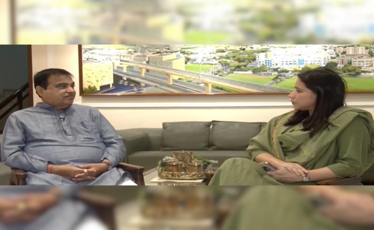 "All's Fair In Love And Politics": Nitin Gadkari Points To Sharad Pawar