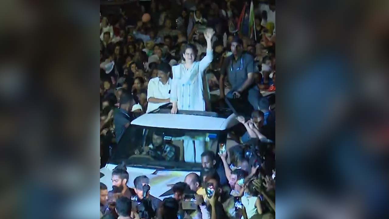 Priyanka Gandhi Holds A Massive Roadshow In Wayanad