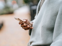 Racist Texts Referencing Slavery Sent To Black People Across US, FBI Starts Probe Racist Texts Referencing Slavery Sent To Black People Across US, FBI Starts Probe