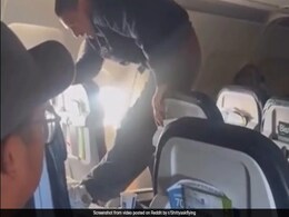 Viral Video Shows United Airlines Passenger Violently Attacking Plane Seat Viral Video Shows United Airlines Passenger Violently Attacking Plane Seat
