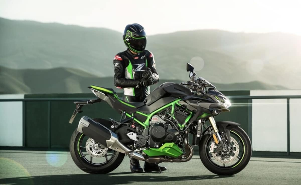 2025 Kawasaki Z H2 and Z H2 SE Launched In India; Prices Start At