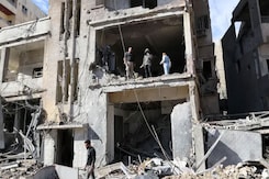 Israel Strikes Hezbollah Facility In Lebanon A Day After Ceasefire Began Israel Strikes Hezbollah Facility In Lebanon A Day After Ceasefire Began