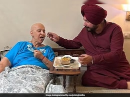 बड़े-बड़े डॉक्टरों ने कहा कैंसर के लिए कोई एक जादुई फार्मूला नहीं , बोले सिद्धू की बातों में न आएं, ठहराया गलत बड़े-बड़े डॉक्टरों ने कहा कैंसर के लिए कोई एक जादुई फार्मूला नहीं , बोले सिद्धू की बातों में न आएं, ठहराया गलत