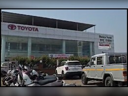 श्रीनिवास पवारांच्या शरयू मोटर्समध्ये पोलिसांचं सर्च ऑपरेशन, काय आहे कारण?