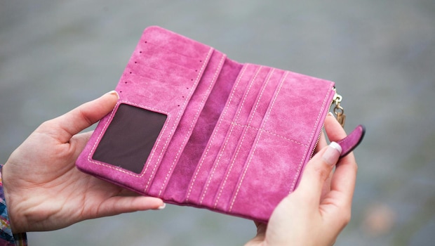 Best Deals On Wallets From Myntra