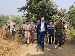 मुफ्त में क्लास, इनाम में कॉपी-किताब ! सरकारी नौकरी की तैयारी भी कराएगी रतलाम पुलिस