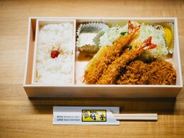 इन प्रीमियम क्वालिटी टिफिन पर मिल रहा है 50% तक का डिस्काउंट, Flipkart से तुरंत कर लें ऑर्डर