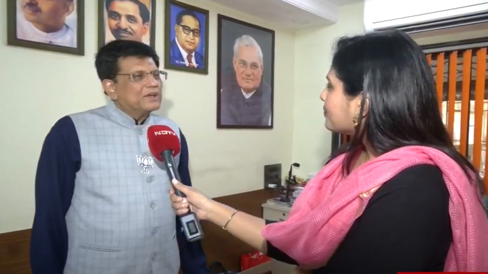 'Making A Big Deal Out Of Trivial Issue': Piyush Goyal Jabs Maharashtra Opposition Alliance On Bag Check Row