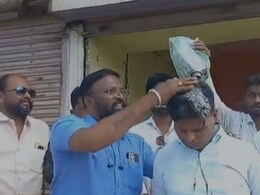 बीडमध्ये राडा! 'वंचित'च्या उमेदवाराला पक्षातील नेत्यांनीच काळं फासलं, बेल्टने फटाकावलं; कारण काय? बीडमध्ये राडा! 'वंचित'च्या उमेदवाराला पक्षातील नेत्यांनीच काळं फासलं, बेल्टने फटाकावलं; कारण काय?