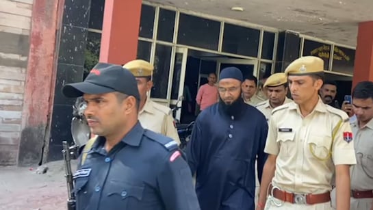 कन्हैयालाल हत्याकांड के आरोपी रियाज अत्तारी की तबीयत बिगड़ी, इलाज के लिए लाया गया हॉस्पिटल | Udaipur Kanhaiyalal murder case accused Riyaz Attari health deteriorated brought to ...