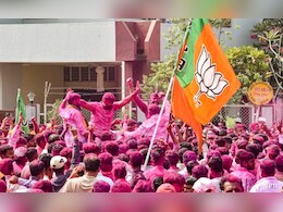 मंत्रिपदासाठी महायुतीच्या आमदारांनी मुंबईत तळ ठोकला, जालन्यातून कोणाला मिळणार संधी? मंत्रिपदासाठी महायुतीच्या आमदारांनी मुंबईत तळ ठोकला, जालन्यातून कोणाला मिळणार संधी?