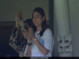 Anushka Sharma Turns Cheerleader For Husband Virat Kohli And Team India In Perth. Watch Anushka Sharma Turns Cheerleader For Husband Virat Kohli And Team India In Perth. Watch