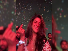 Nimrat Kaur Had This Fun At Diljit Dosanjh's Pune Concert: "<i>Hona Ni Main Recover</i>" Nimrat Kaur Had This Fun At Diljit Dosanjh's Pune Concert: "<i>Hona Ni Main Recover</i>"