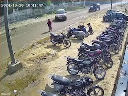 तेज रफ्तार कार ने पहले महिला को कुचला, फिर बिजली के पोल से टकराई, सामने आया CCTV फुटेज तेज रफ्तार कार ने पहले महिला को कुचला, फिर बिजली के पोल से टकराई, सामने आया CCTV फुटेज