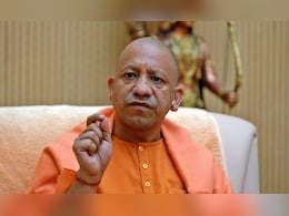 सोलर पैनल से सशक्त हो रहे उत्तर प्रदेश के किसान, राज्य बना ऊर्जा का मजबूत केंद्र: CM योगी