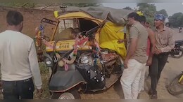 Road Accident : सीधी में बड़ा सड़क हादसा, ट्रक और ऑटो की भिड़ंत में चार लोगों हुई मौत, जांच शुरू