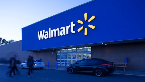 Walmart Pauses Job Offers To Candidates Needing H-1B Visas Amid Trump's Crackdown