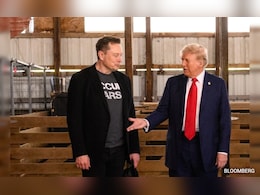 Elon Musk, Jeff Bezos Dine With Donald Trump At Mar-a-Lago